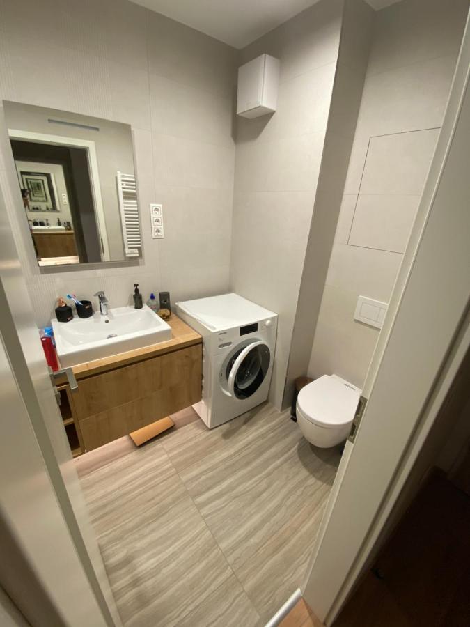 Bonnie-Premium Lelle Waterfront Private Apartment Balatonlelle Dış mekan fotoğraf