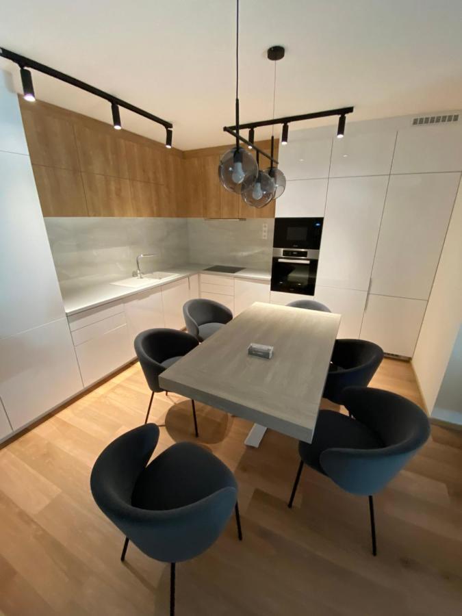 Bonnie-Premium Lelle Waterfront Private Apartment Balatonlelle Dış mekan fotoğraf