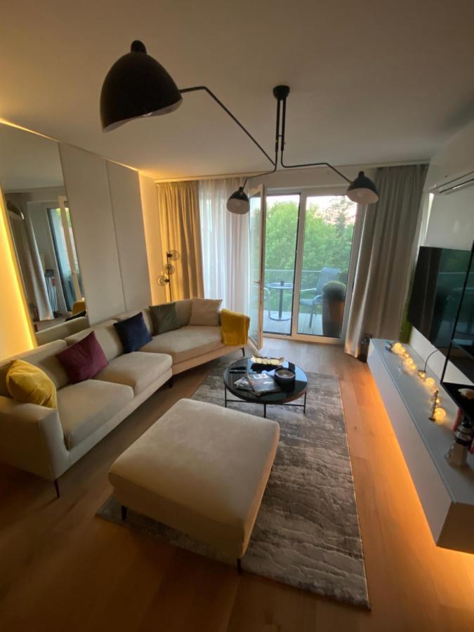 Bonnie-Premium Lelle Waterfront Private Apartment Balatonlelle Dış mekan fotoğraf